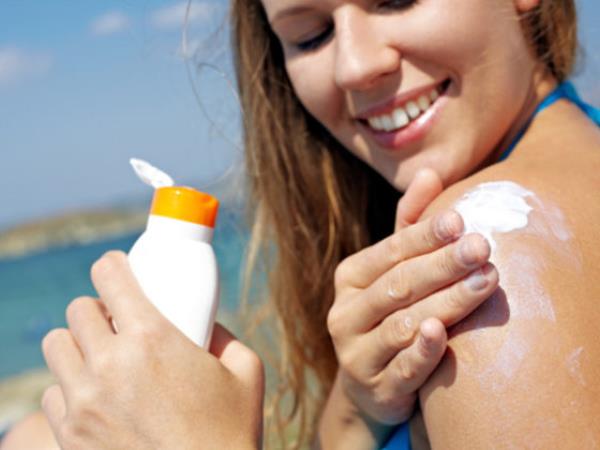 Imate pigmentne pike, vi pa vseeno rinete na sonce?!